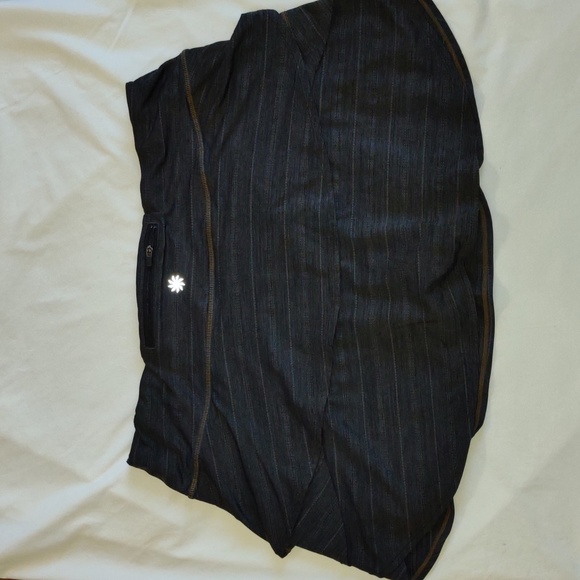 Athleta ruffle skirt - women's XL - Picture 2 of 7